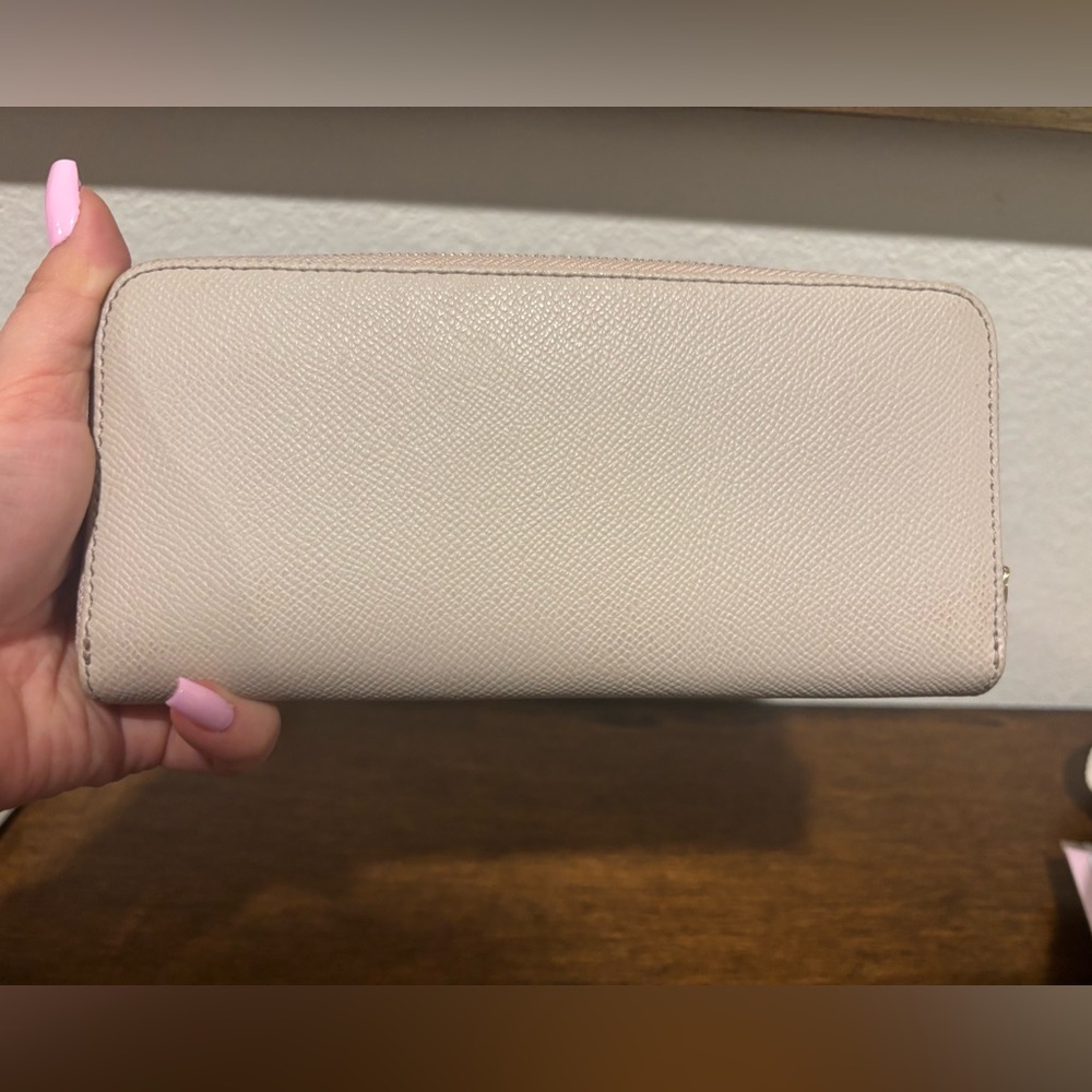 Furla Beige Textured Wallet - Picture 11 of 16